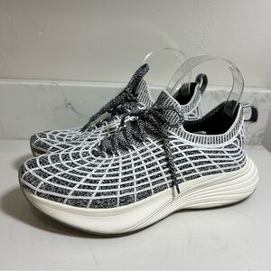 APL Running Shoes Women Techloom Zipline Black White Grey Womens Size 8.5
